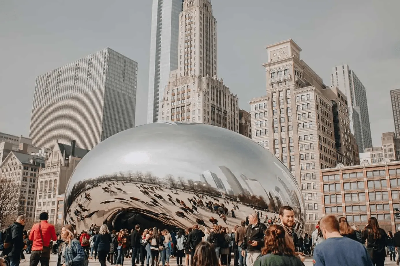 Cloud Gate sculpture in Chicago Millennium Park